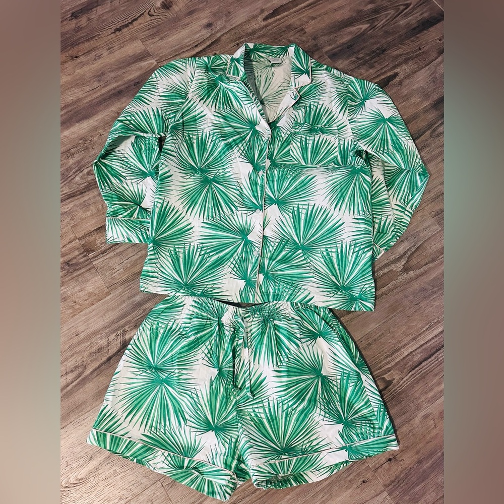 8 Oak Lane pyjamas size M